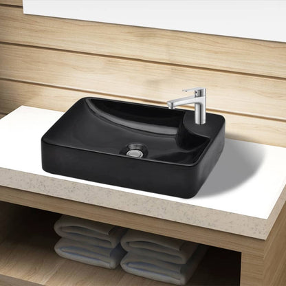 Lavabo De Cerámica Con Orificio De Grifo Y Desagüe
