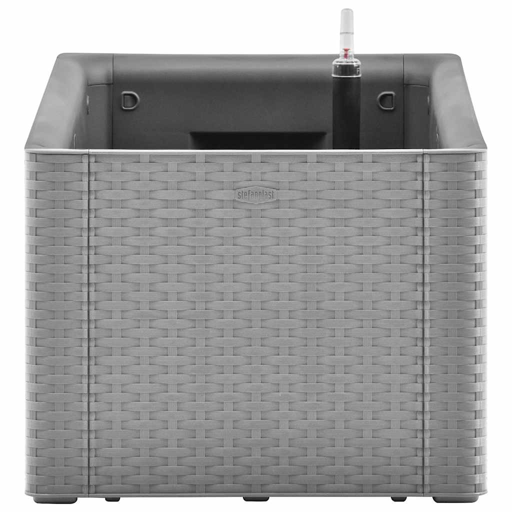 Arriate Con Sistema De Riego Automático